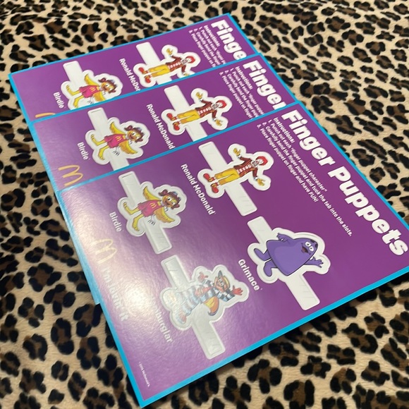2015 MCDONALDS Finger Puppets Set 💜 Grimace Birdie Hamburglar Happy Meal Kids - Picture 14 of 15